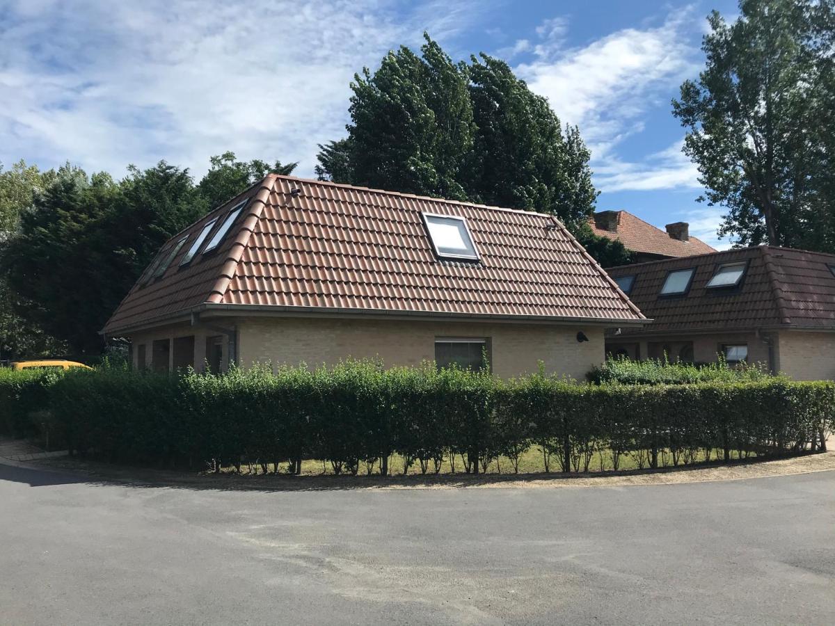 Vakantiehuisje De Panne Vlak Aan Plopsaland En De Zee المظهر الخارجي الصورة
