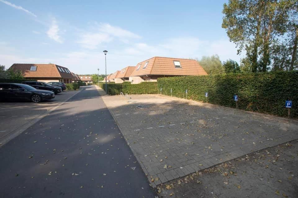 Vakantiehuisje De Panne Vlak Aan Plopsaland En De Zee المظهر الخارجي الصورة